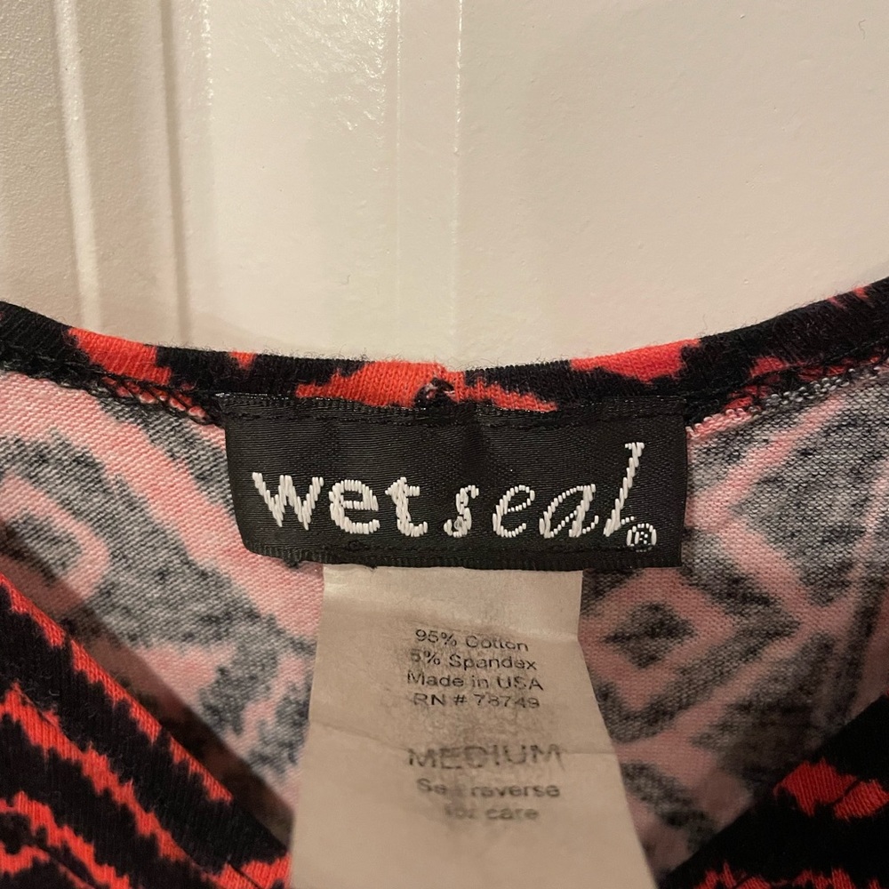 Pattern Bodycon Dress - Picture 4 of 4